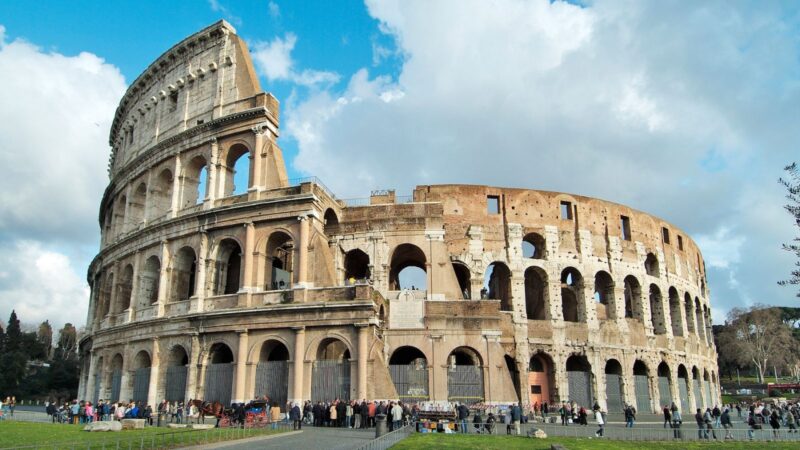 The Ultimate Travel Bucket List: 30 Iconic Landmarks You Need to Visit ...