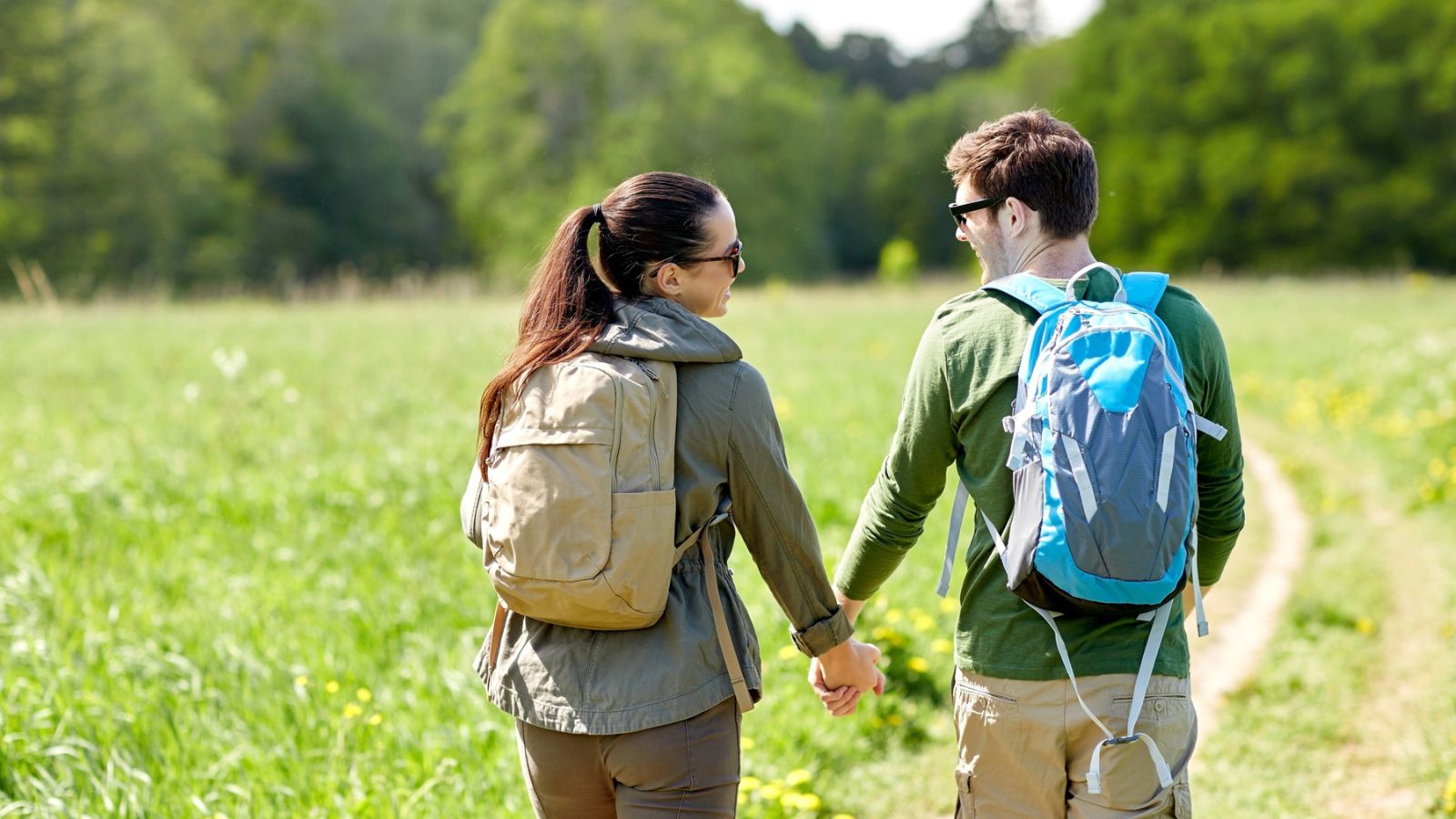Traveling Together? Here Are 18 Tips to Strengthen Your Relationship ...