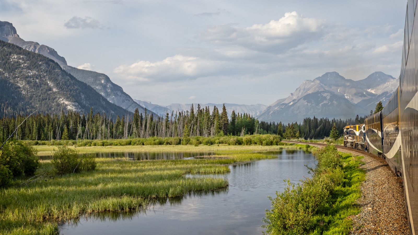 Experience America’s Most Scenic Views by Train: 20 Destinations to ...