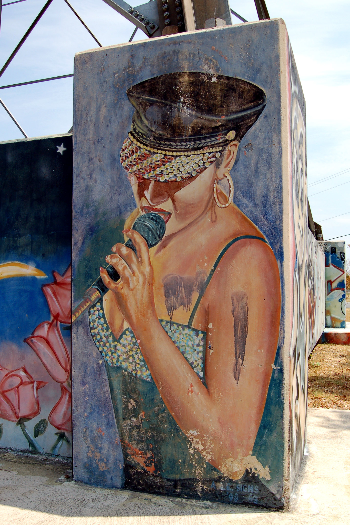 325826218 e70b6dfde4 k