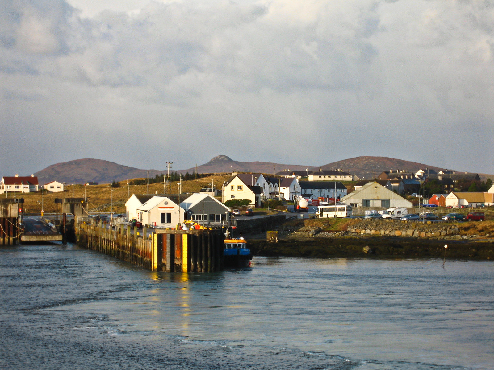 51607577327 69f3b72af5 h