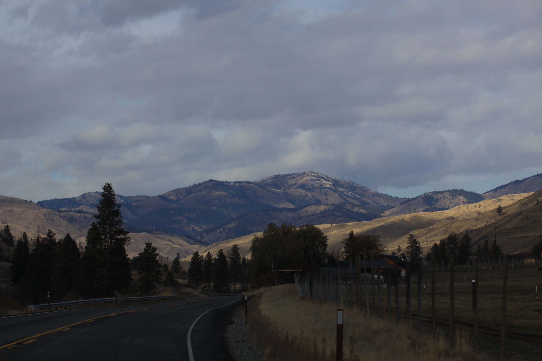 Nature’s Wonderland: 17 Pacific Northwest Villages to Visit for Tranquil Escapes 3 52011543010 8e07edbe16 k