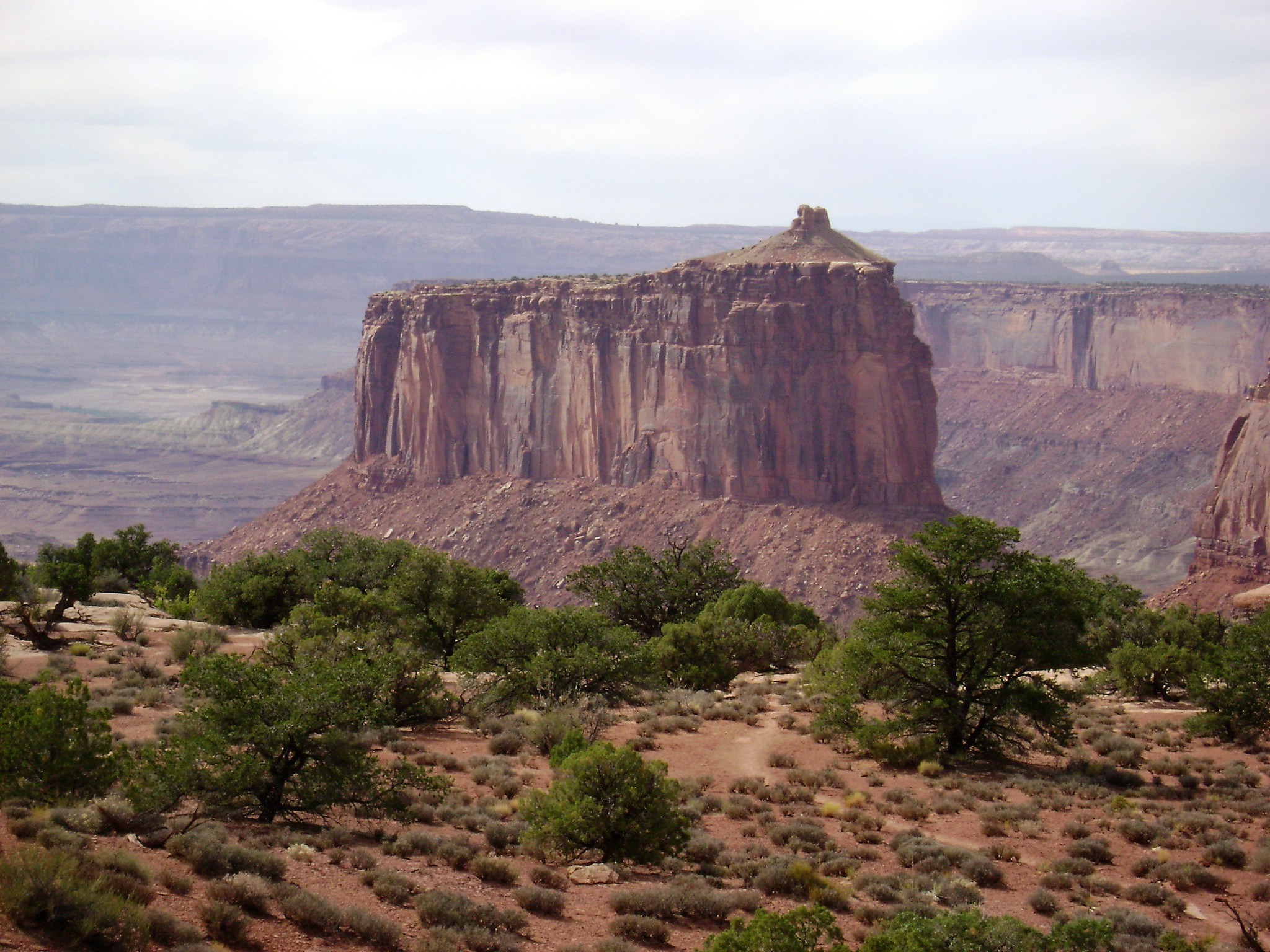 18 Incredible U.S. National Parks You Can Enjoy Without Spending a Fortune 6 52715537262 0db957f220 k