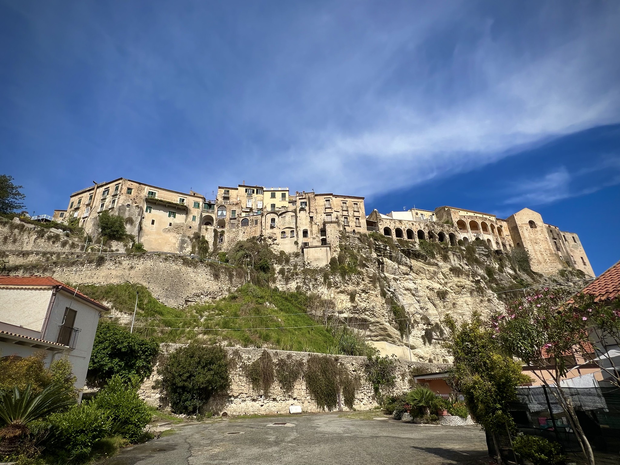 53669996110 b80e597084 k