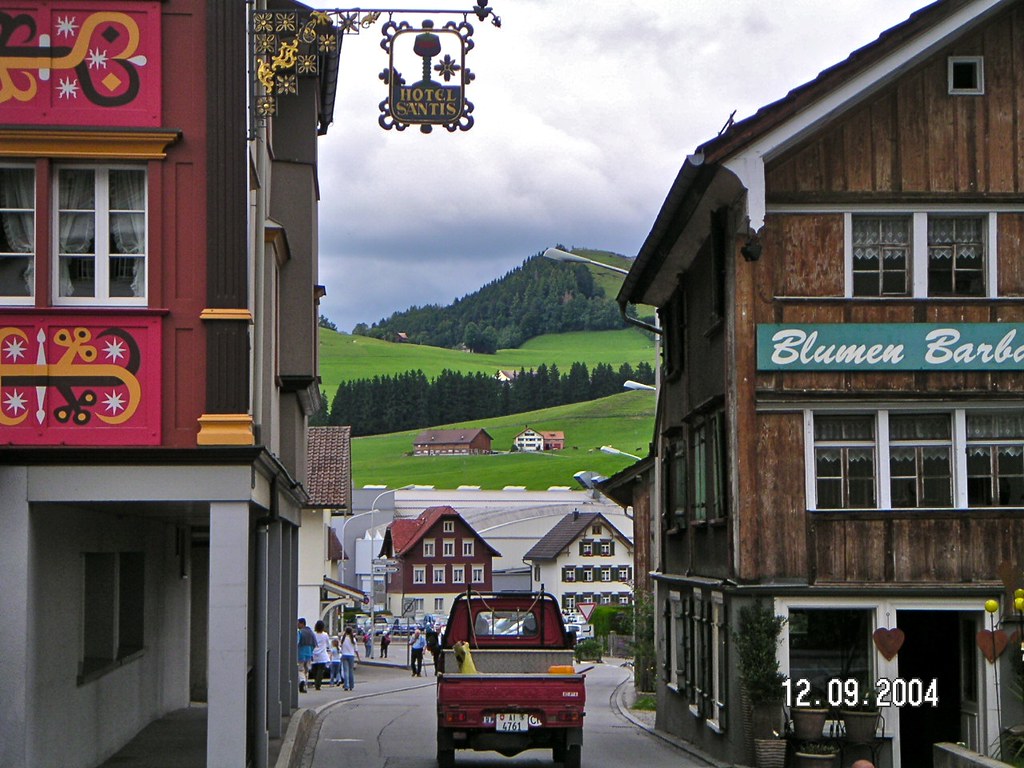 15 Charming Villages in the Swiss Alps That Feel Like Stepping Into a Fairytale 8 6756511589 ed3fa6c974 b