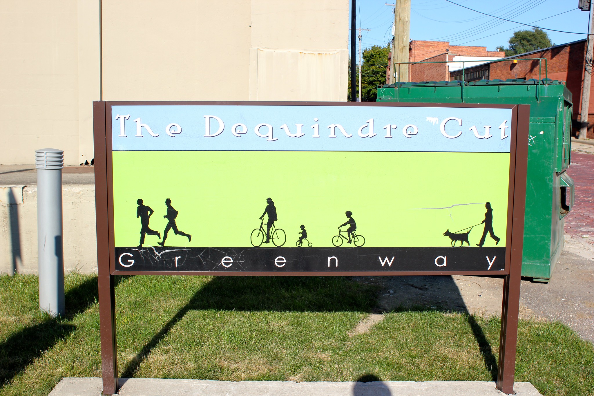 9840975163 f216eec94a k