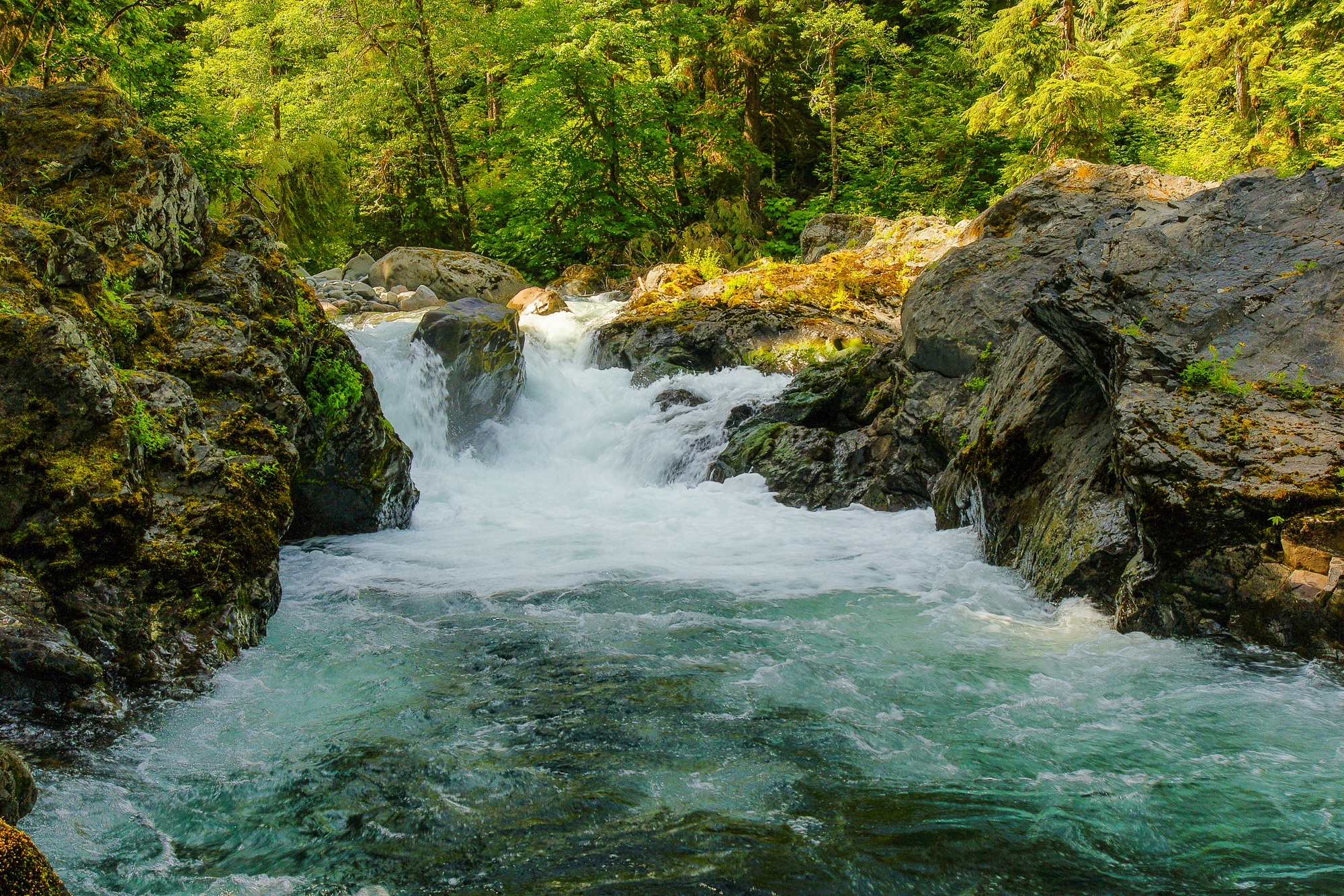 25 Coastal Trails That Will Take Your Breath Away 5 Depositphotos 256698786 L