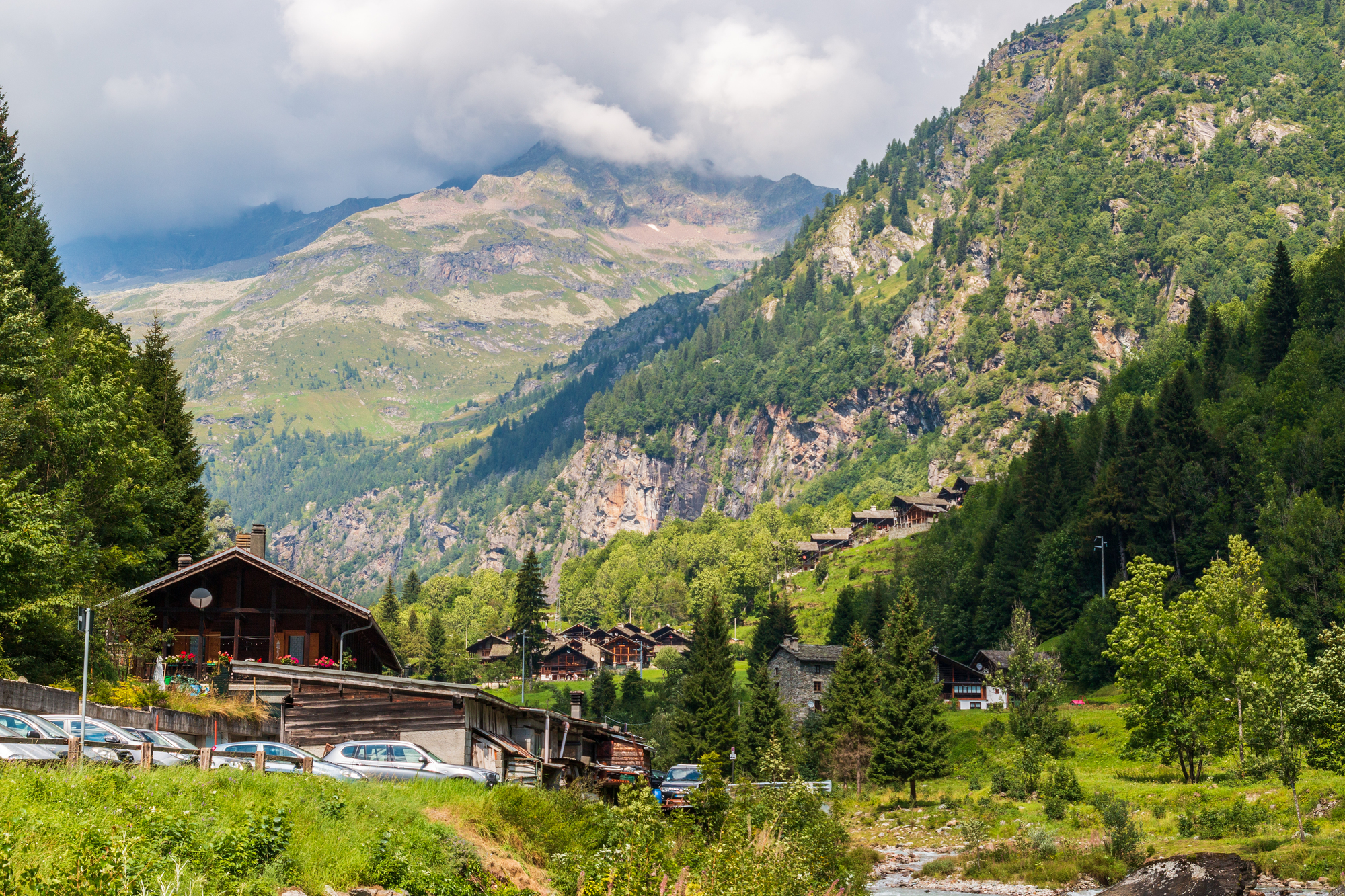 16 Magical Alpine Destinations in Italy for Your Dream Vacation 6 Depositphotos 380285390 L