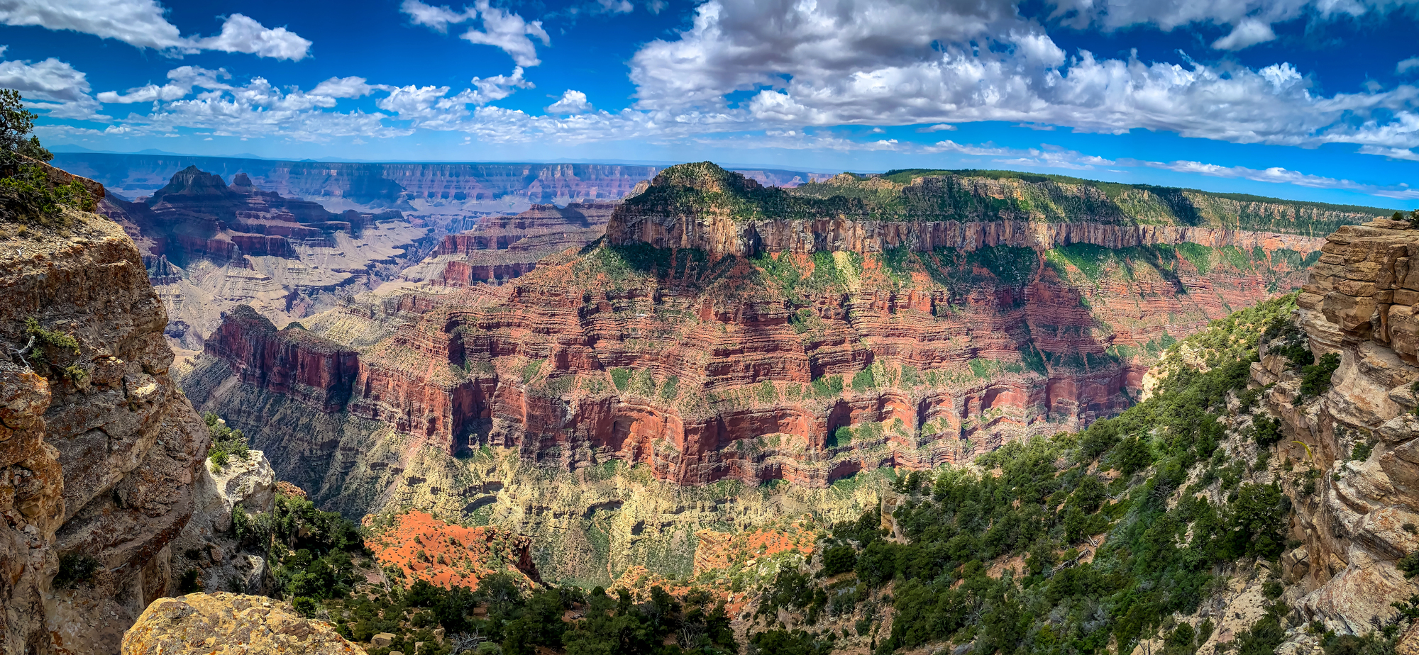 Add These 16 Unforgettable U.S. Locations to Your Bucket List 1 Depositphotos 439194778 L 2