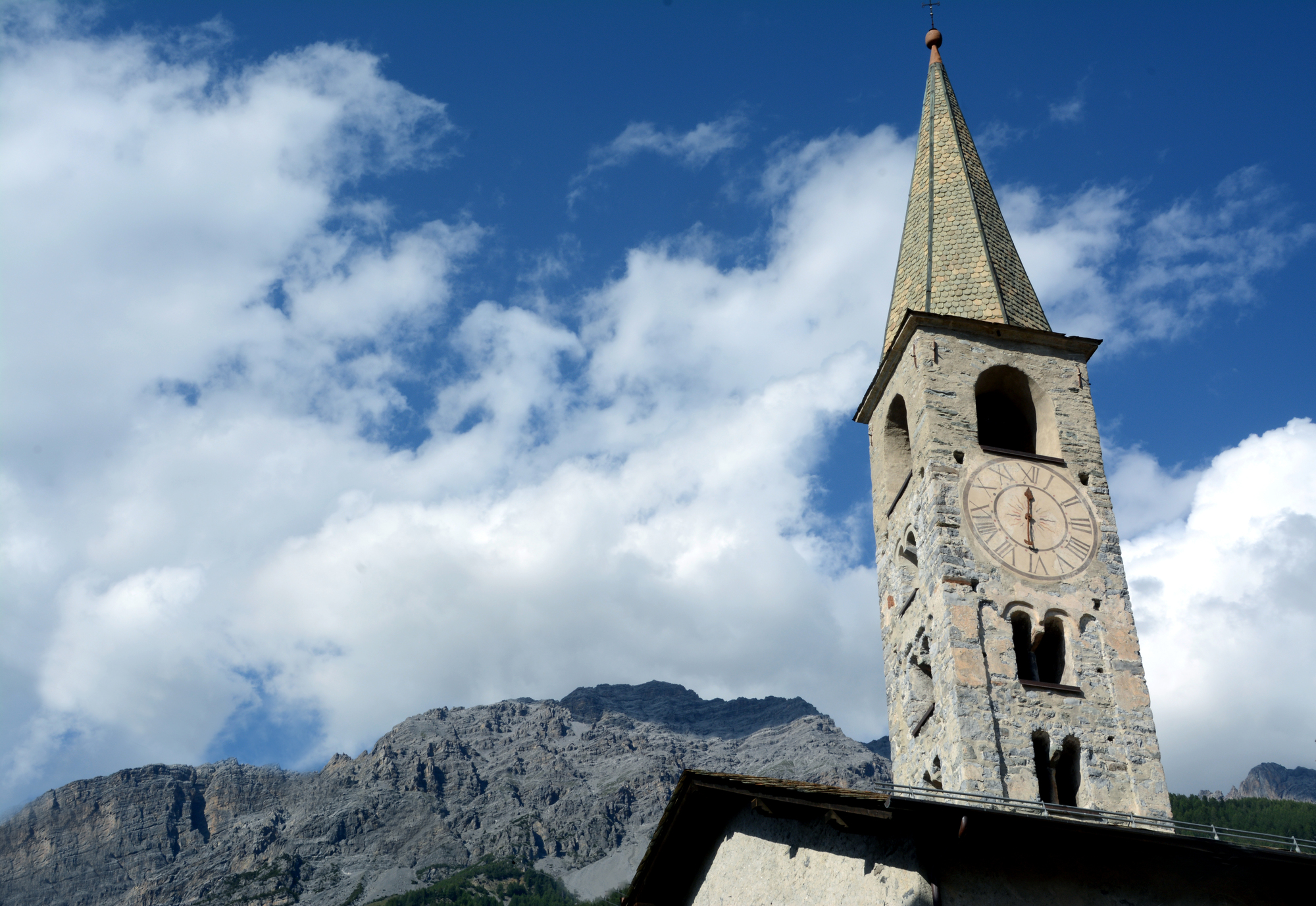 16 Magical Alpine Destinations in Italy for Your Dream Vacation 13 Depositphotos 457413506 L