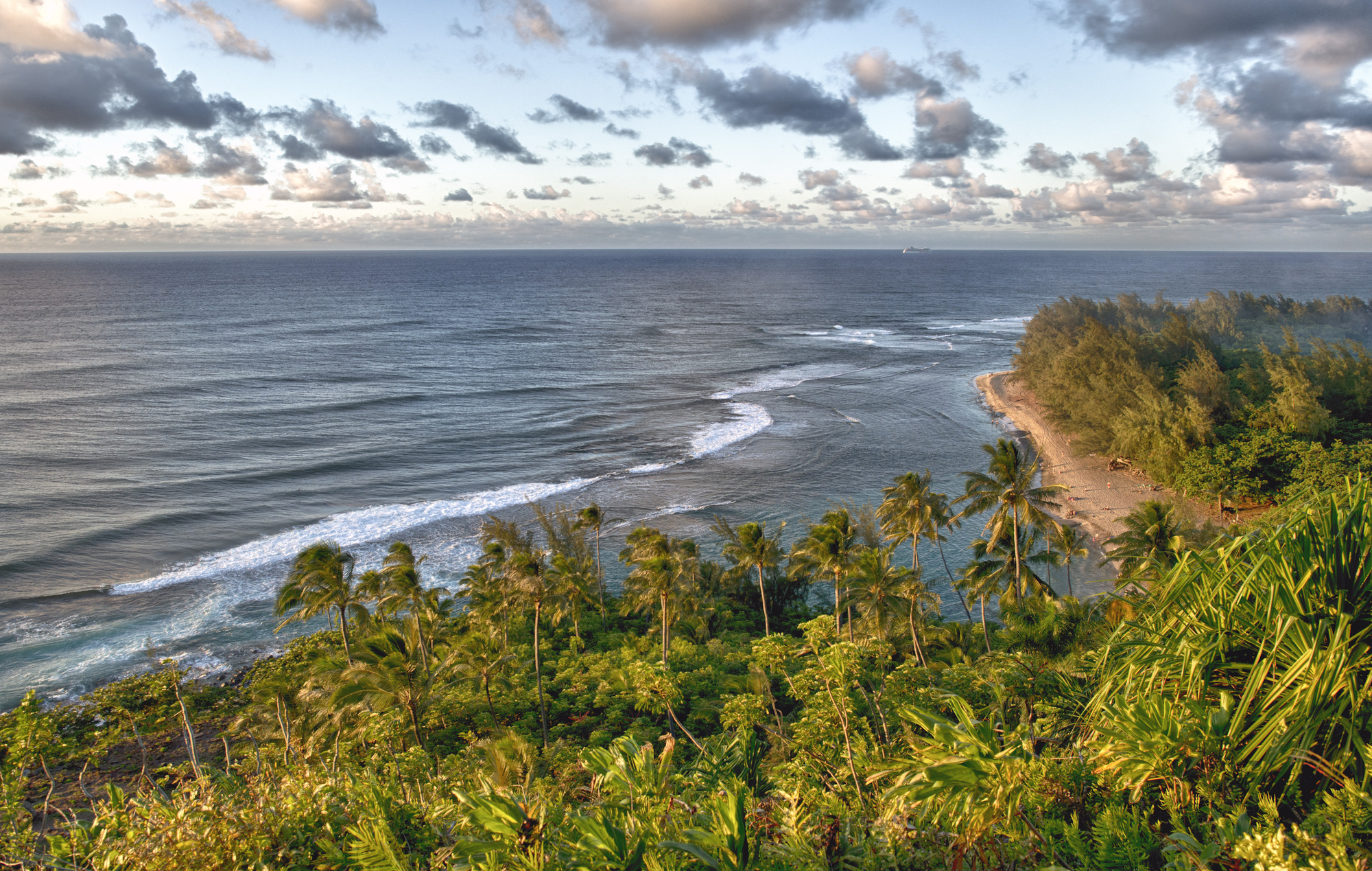 25 Coastal Trails That Will Take Your Breath Away 1 Depositphotos 61263937 L
