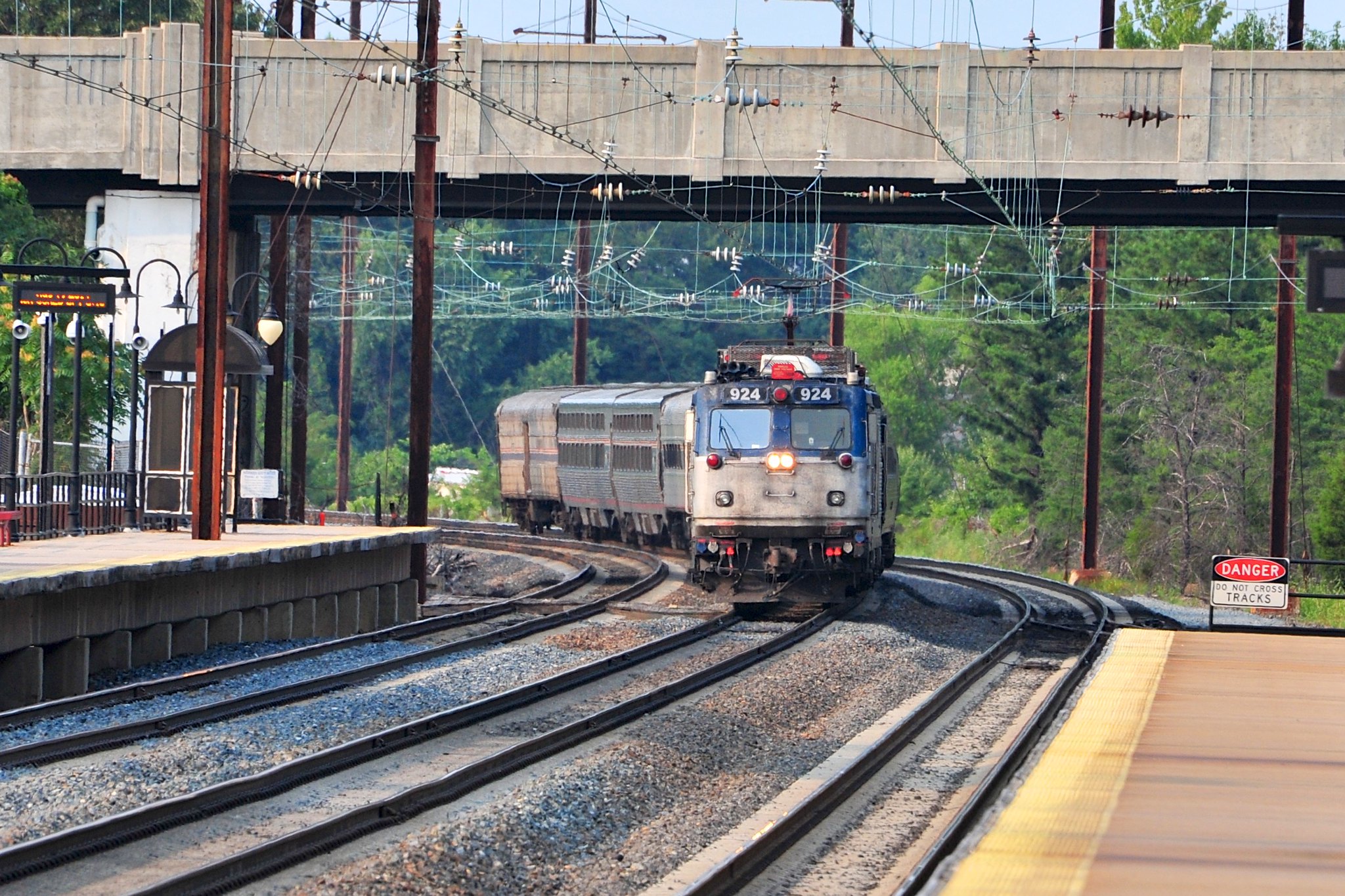 14 Enchanting Sleeper Train Trips That Showcase America’s Best Views 6 14833029206 308625c16a k