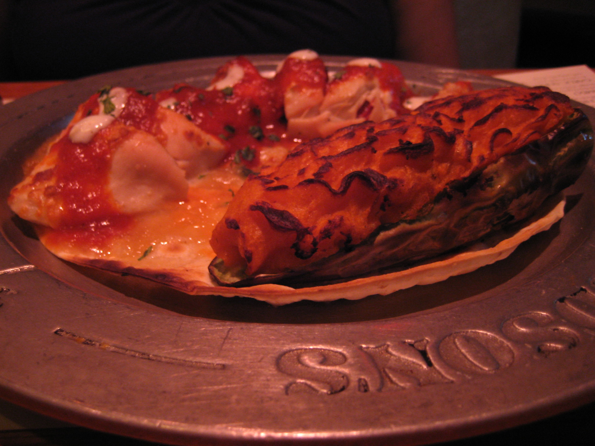 2930160777 403ae32f3d k