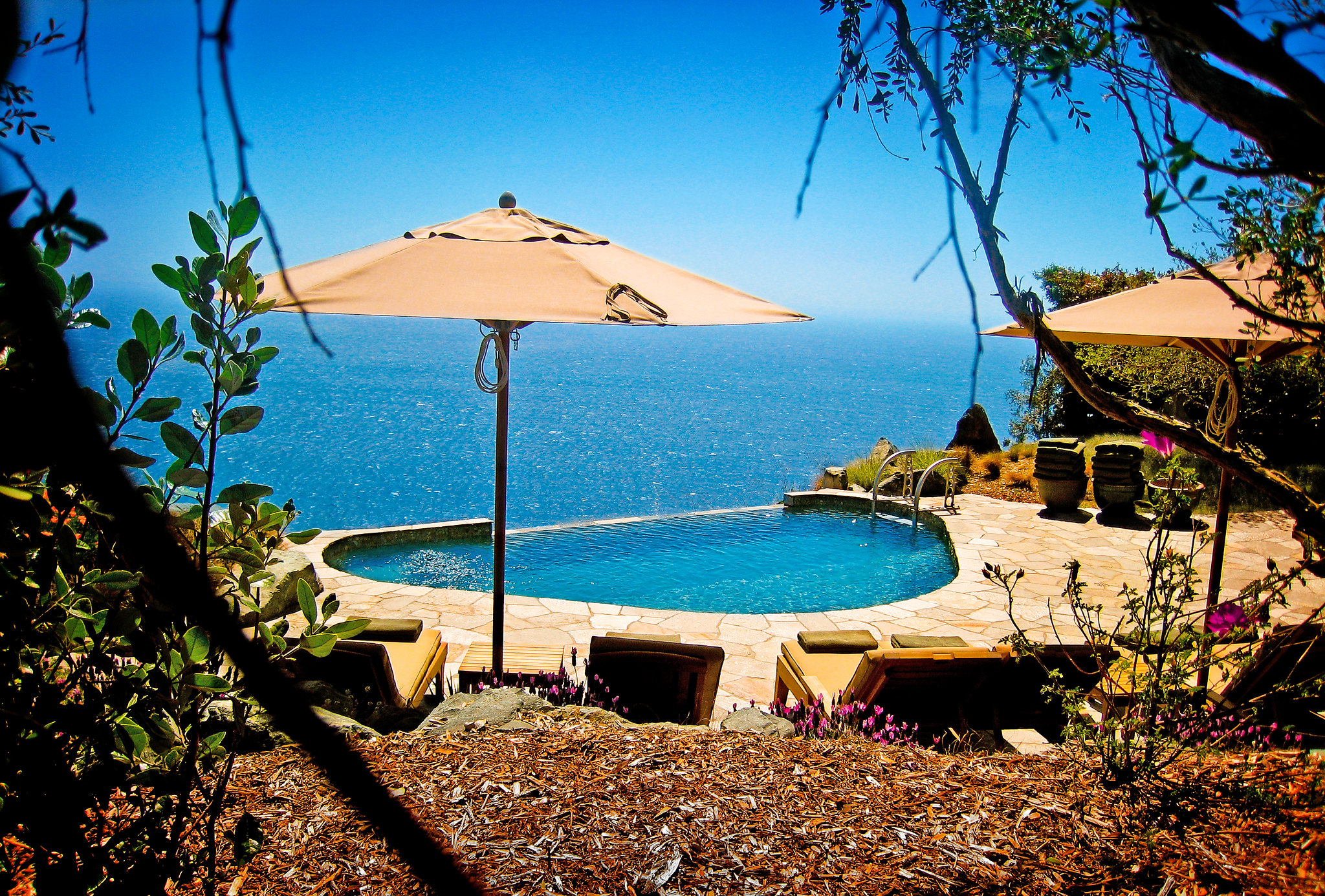 3285874623 e59863e4a7 k 1