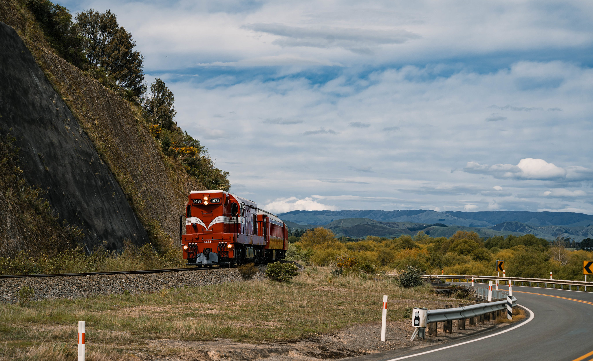 14 Enchanting Sleeper Train Trips That Showcase America’s Best Views 12 51601585828 5bb6584dfa k