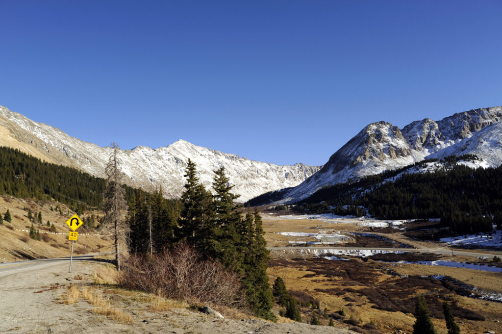18 Best Mountain Towns in Colorado for a Summer Getaway - The Modern ...