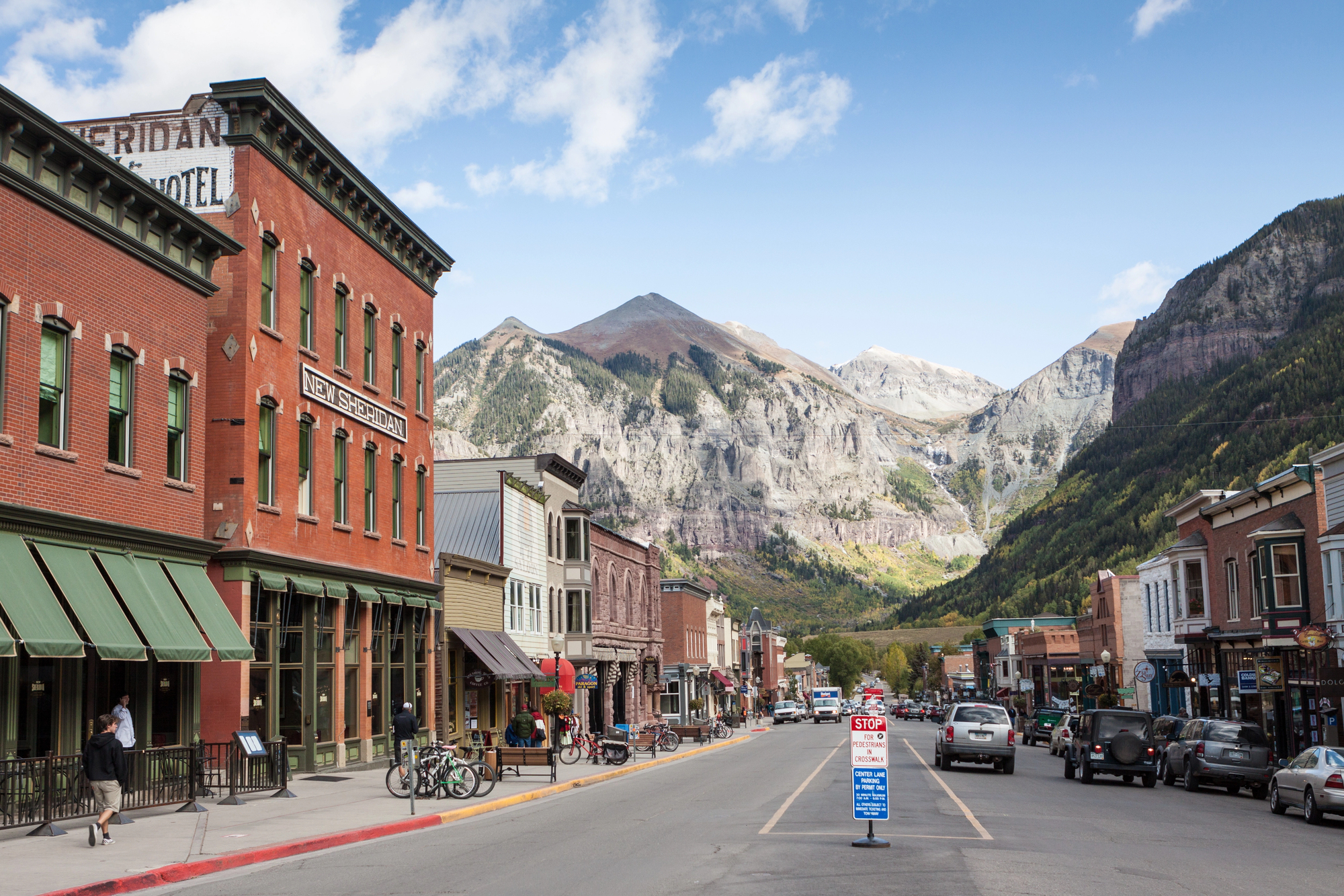 18 Best Mountain Towns in Colorado for a Summer Getaway 2 Depositphotos 40384383 L