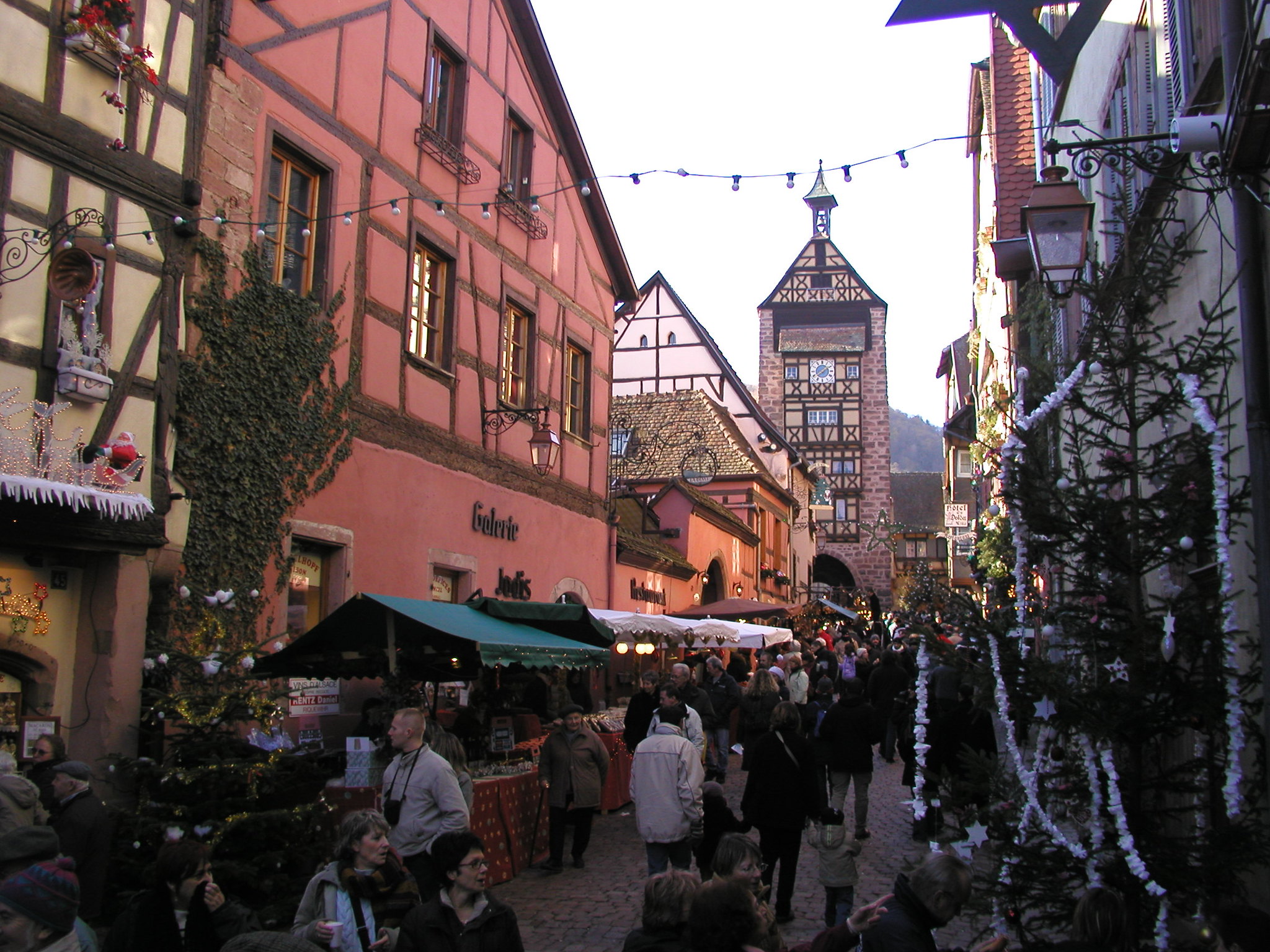 20 Most Unique Villages in Europe Known for Their Local Festivals 3 Holly Young Riquewihr France – Christmas Markets