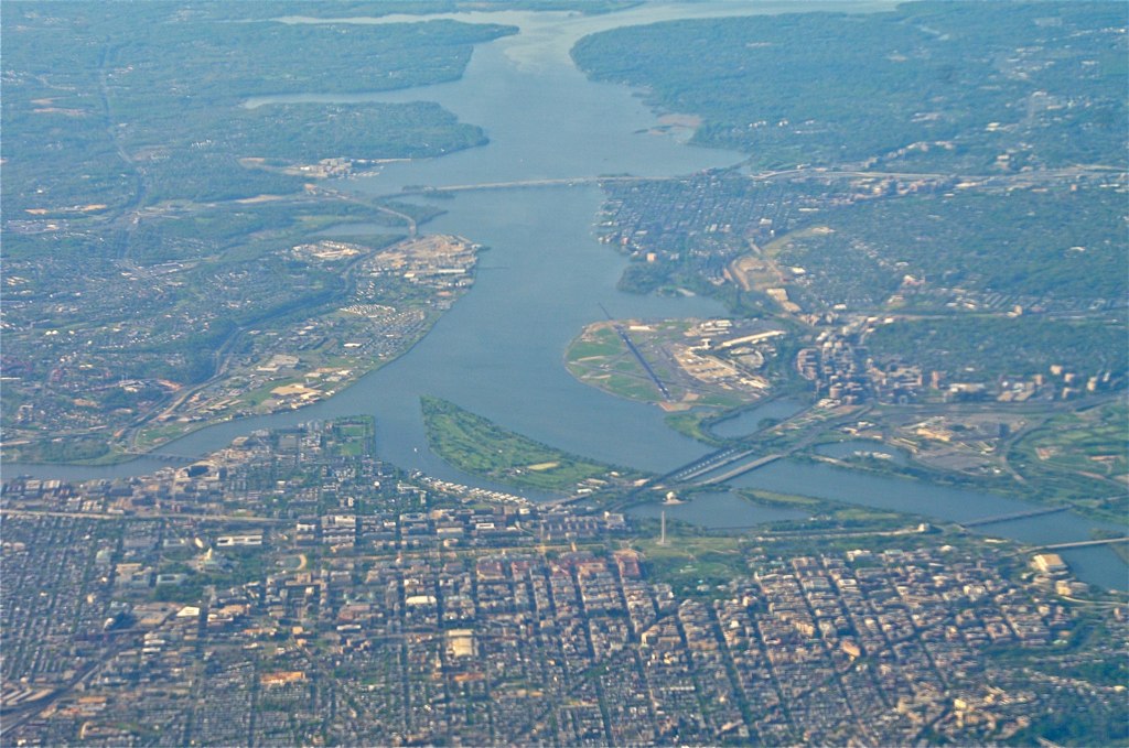 16 Surprising Facts About the Pentagon That Will Change How You See It 3 RedRipper24 Potomac River